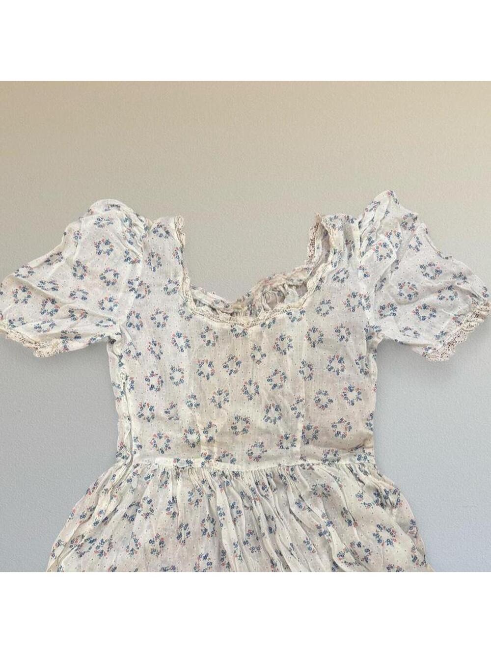 SOLD Vintage 70s milkmaid peasant dress Sz. XS - Picture 7 of 8